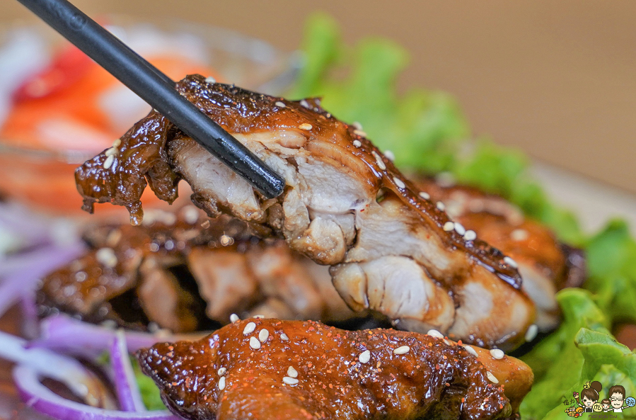 夢時代 美食 聚餐 家庭聚會 定食 套餐 公司聚餐 好吃 台灣小吃 家常料理 功夫菜色