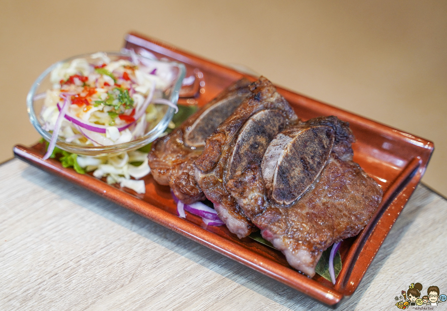 夢時代 美食 聚餐 家庭聚會 定食 套餐 公司聚餐 好吃 台灣小吃 家常料理 功夫菜色