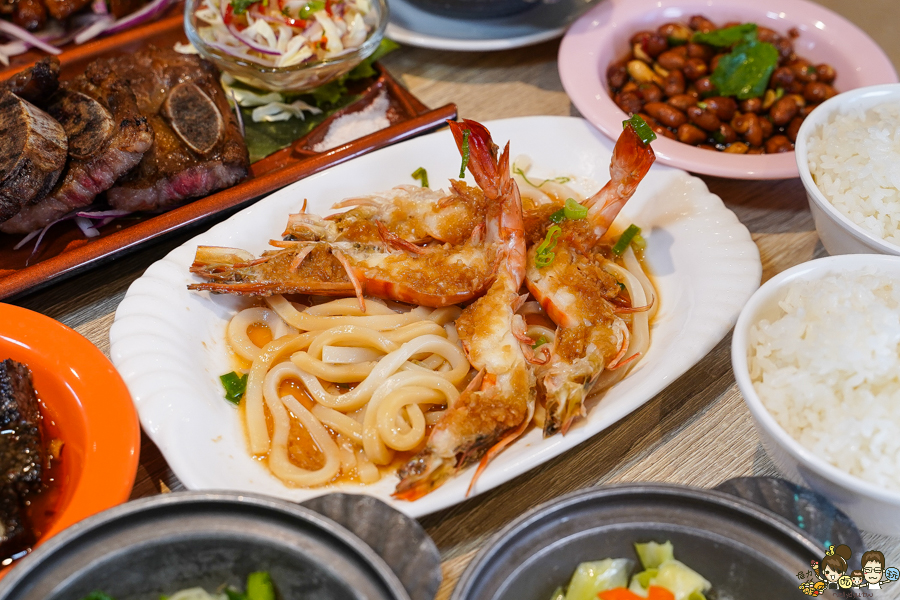 夢時代 美食 聚餐 家庭聚會 定食 套餐 公司聚餐 好吃 台灣小吃 家常料理 功夫菜色