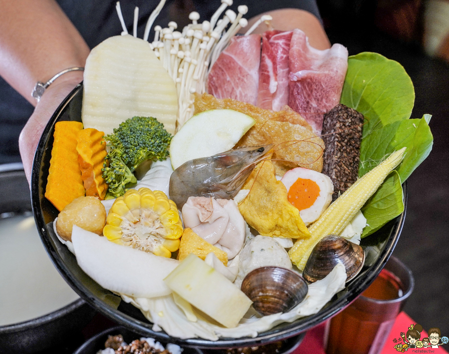 三民美食 鍋物 火鍋 簡餐 套餐 親子 家庭聚餐 聚會 榮皇 遊戲區 