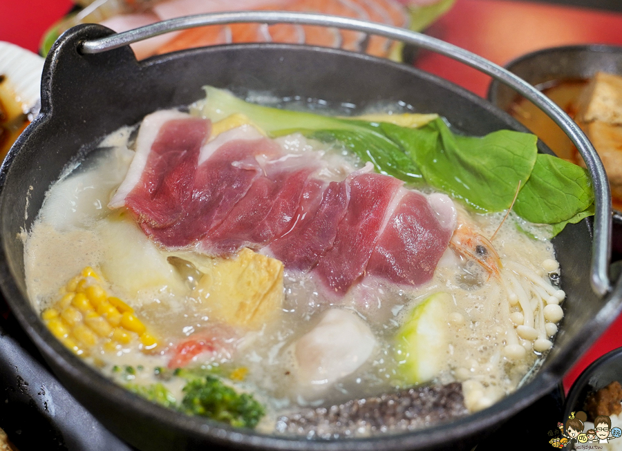 三民美食 鍋物 火鍋 簡餐 套餐 親子 家庭聚餐 聚會 榮皇 遊戲區 