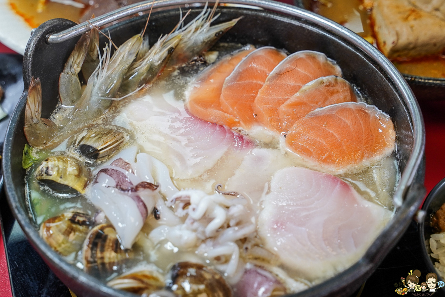 三民美食 鍋物 火鍋 簡餐 套餐 親子 家庭聚餐 聚會 榮皇 遊戲區 