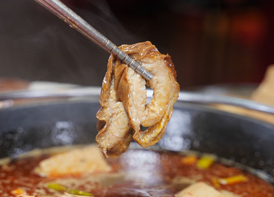 三民美食 鍋物 火鍋 簡餐 套餐 親子 家庭聚餐 聚會 榮皇 遊戲區 