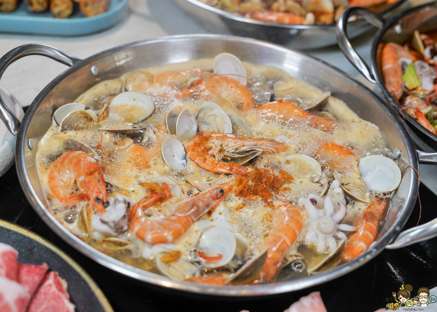 海鮮吃到飽 火鍋 鍋物 高雄火鍋 聚餐 約會 春囍 火鍋推薦 必吃 