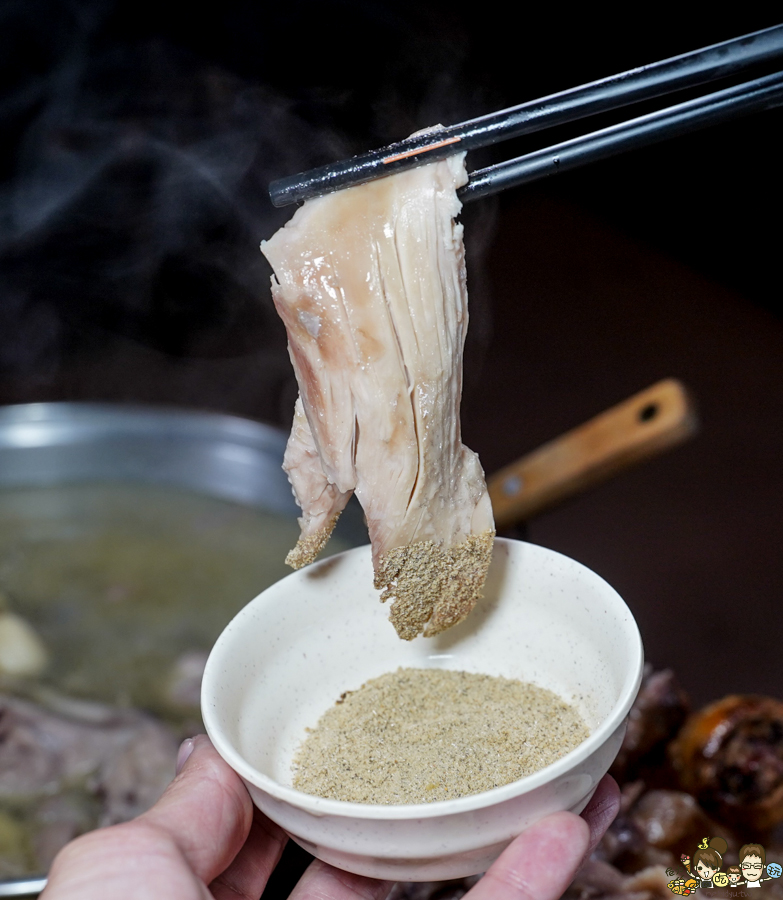 桶仔雞 烤雞 泰國蝦 雞湯 雞鍋 文山特區 聚會 聚餐 慶生 停車場 聚會 野菜 預約