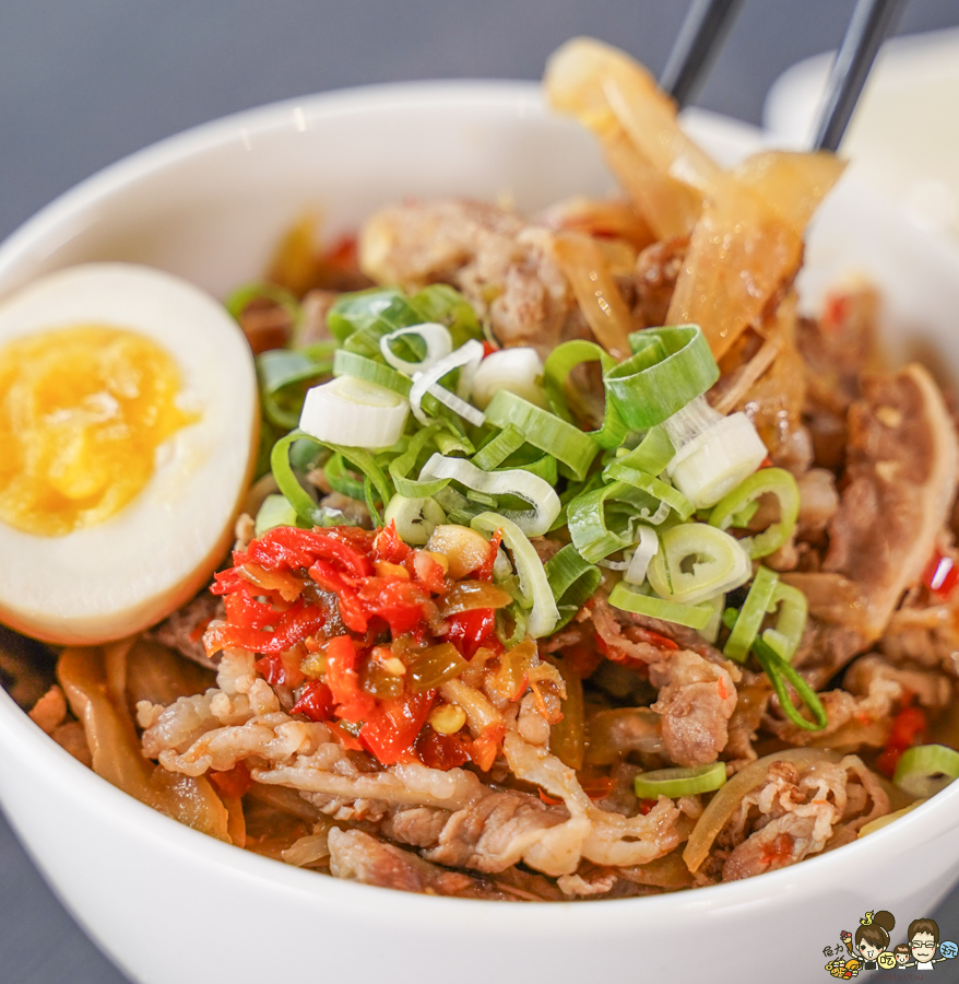 扒扒飯 辣椒 雙椒醬 扒扒丼 內用 快速 辣味 獨家 高雄美食 鳳山五甲