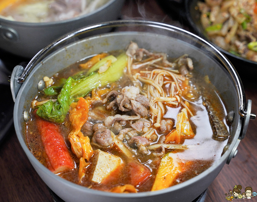 高雄羊肉 羊肉鍋 火鍋 鍋物 百元火鍋 鳳山火鍋 高雄火鍋 高雄美食 當歸羊肉 排骨