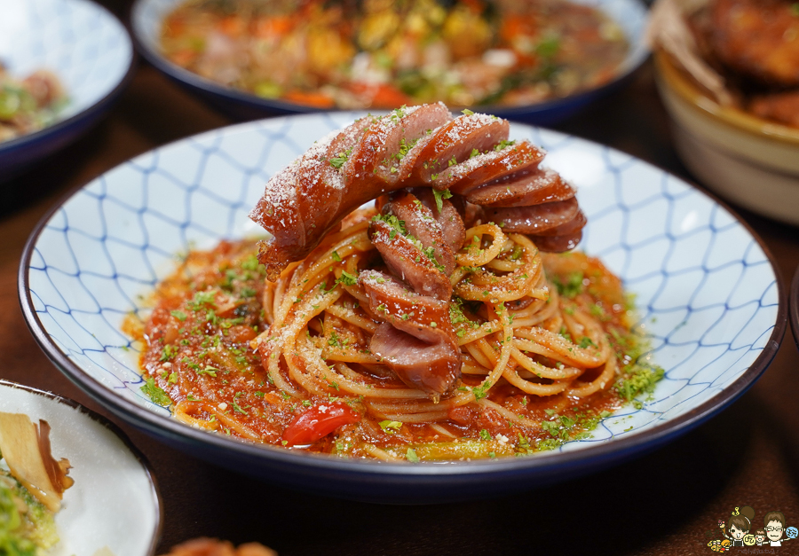 高雄 日本 居酒屋環境 霸氣 地標 日式 咖哩飯 蓋飯 好吃 排隊 超人氣 板前 大阪 高雄美食 高雄必吃