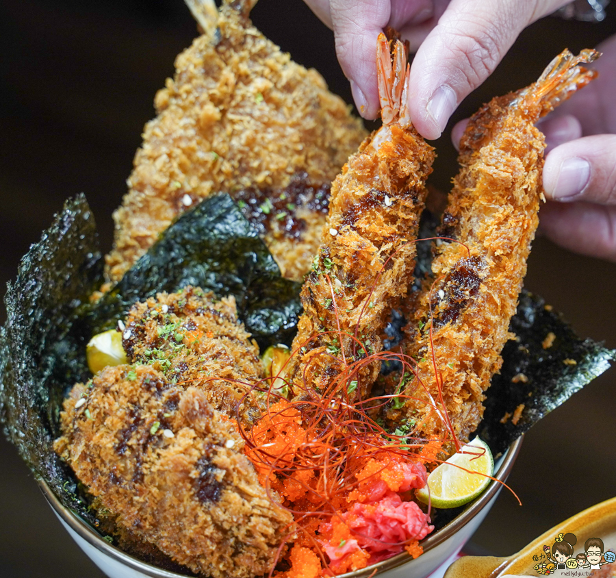 高雄 日本 居酒屋環境 霸氣 地標 日式 咖哩飯 蓋飯 好吃 排隊 超人氣 板前 大阪 高雄美食 高雄必吃