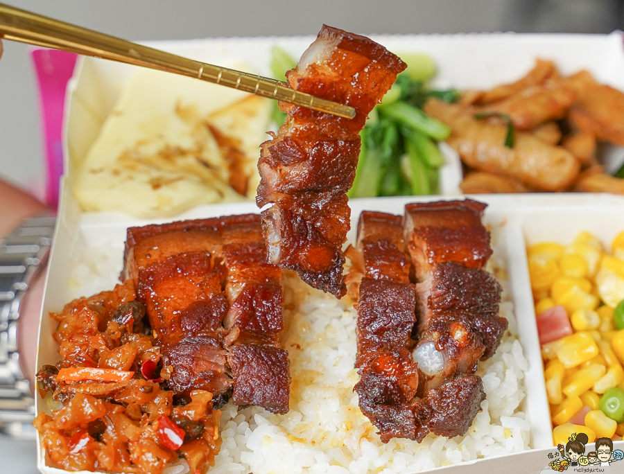 學區美食 建工美食 御蕎園排骨飯 魯肉飯 雞腿 炸雞腿 高雄便當 餐盒 三民區美食