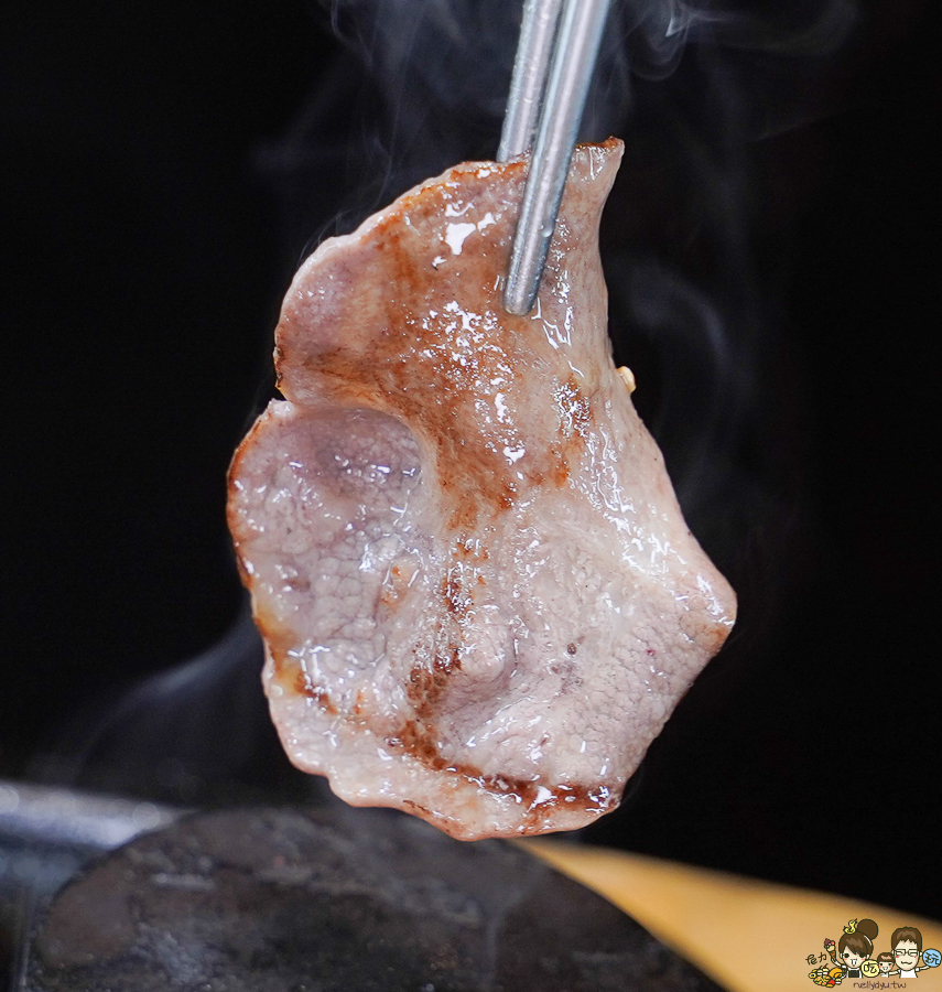 鬥牛士食堂 鐵板美食 炙燒 牛排 和牛 聚餐 家庭聚會 親子 吃美食 高雄美食 高雄超人氣 百貨商圈美食 