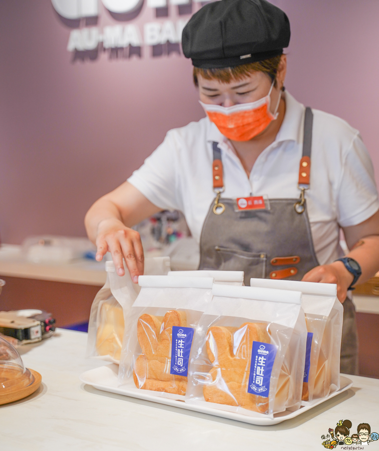 奧瑪 麵包 蛋糕 點心 獨家 隱藏版 生吐司 網美 韓系 高雄伴手禮 爆漿 拇指酥 好吃 生乳包