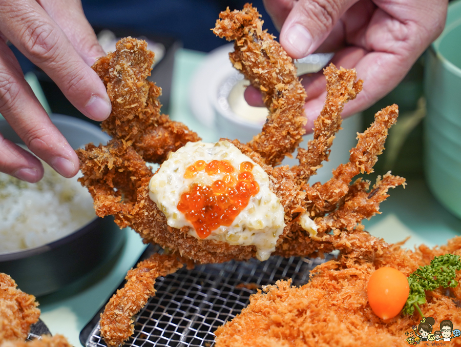 高雄炸豬排 豬排 三筋 美食 高雄美食 平價 聚餐 定食 家庭聚會 親子用餐