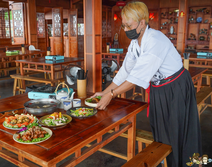 屏東秘境 三地門 好吃 好玩 泡茶 桶仔雞 烤雞 山產 特產 獨特 中國城 古色古香 山上 清幽 景點 旅遊