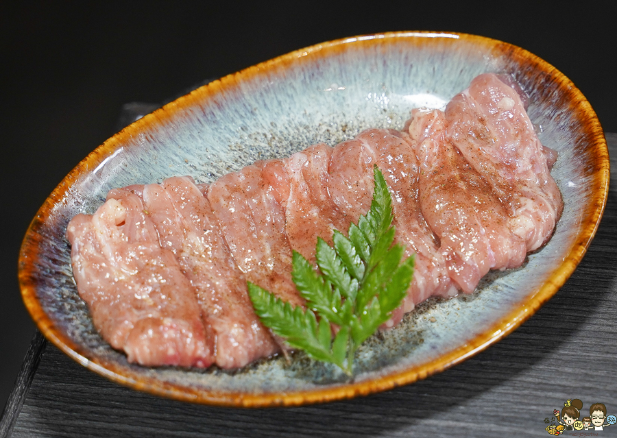 高雄燒肉 套餐 頂級 和牛燒肉 日式燒烤 炭黔燒肉 必吃 聚餐 約會 消夜 夜貓族 高雄必追 高雄美食