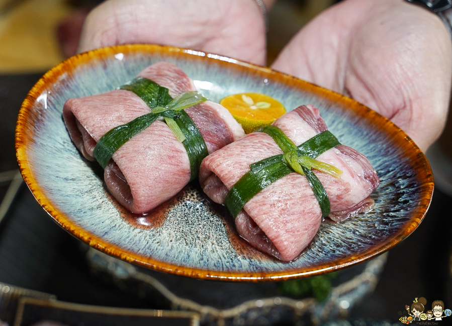 高雄燒肉 套餐 頂級 和牛燒肉 日式燒烤 炭黔燒肉 必吃 聚餐 約會 消夜 夜貓族 高雄必追 高雄美食