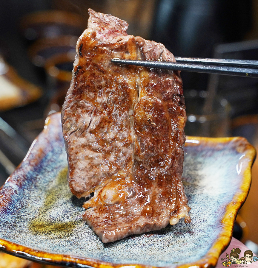 高雄燒肉 套餐 頂級 和牛燒肉 日式燒烤 炭黔燒肉 必吃 聚餐 約會 消夜 夜貓族 高雄必追 高雄美食