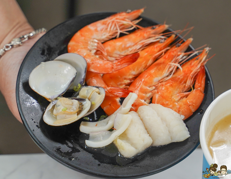 海鮮粥 蓋岡夫 海產粥 高雄 美食 必追 海鮮 五鮮級 鮮味 古早味 懷舊 