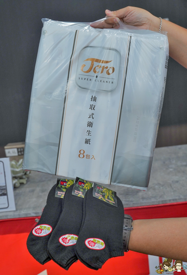 日本潮牌 美國潮牌 球鞋 帽子 賀野購物 最好買 最便宜 優惠 暢銷 台南首選 