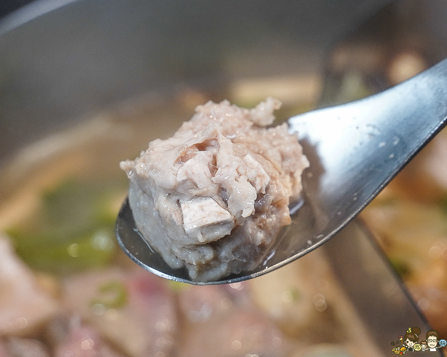 高雄火鍋 鍋物 牛肉 熟成 好吃 推薦 輕軌美食 頂級 牛肉火鍋 