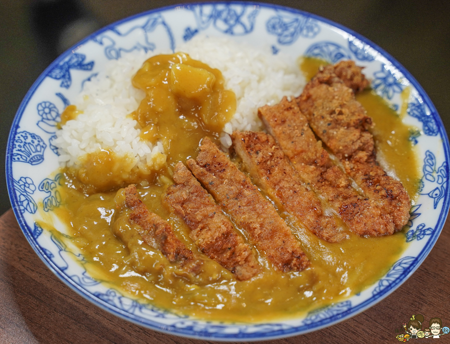 高雄鍋燒 好吃 胖達鍋燒 創意鍋燒 咖哩飯 學區 建工 必吃 