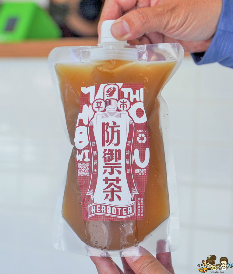 禾茶 高雄草本 草本飲料 創意飲品 氣泡飲 好喝 手搖飲 必追 奶茶 奶蓋 