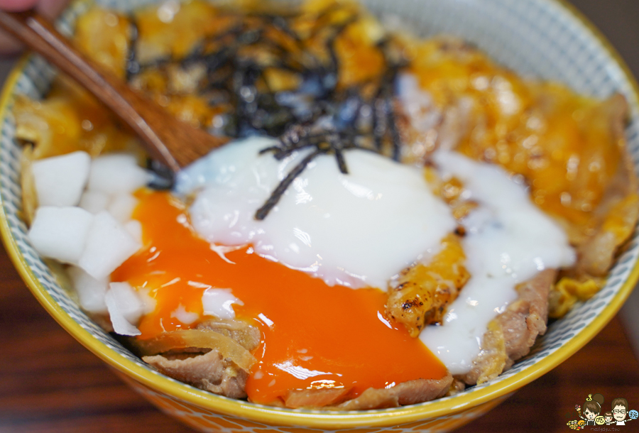 好食丼 快餐 丼飯 蓋飯 好吃 炸物 美食 平價 高雄美食 餐盒 便當 外送