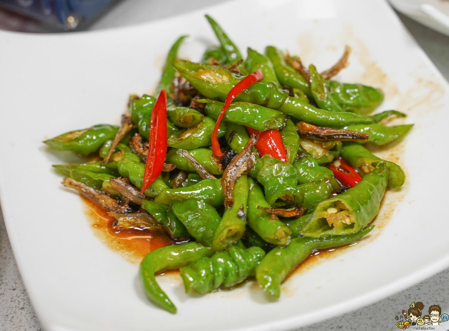高雄熱炒 熱炒推薦 美食 海鮮 漁夫廚房 超人氣 排隊 聊癒杯 台灣IP 限量 限定