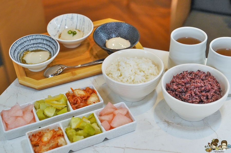 東京純豆腐 高雄第一間 豆腐煲 豆腐 好吃 甜點 聚餐 約會 百貨美食