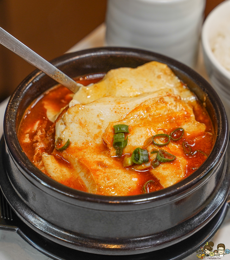 東京純豆腐 高雄第一間 豆腐煲 豆腐 好吃 甜點 聚餐 約會 百貨美食