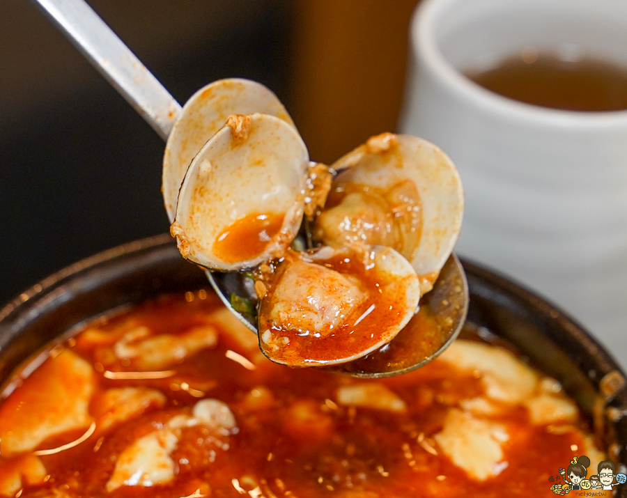 東京純豆腐 高雄第一間 豆腐煲 豆腐 好吃 甜點 聚餐 約會 百貨美食