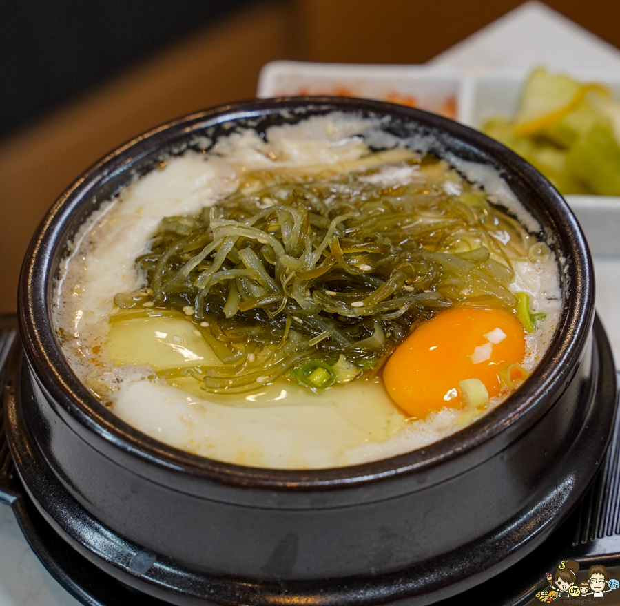 東京純豆腐 高雄第一間 豆腐煲 豆腐 好吃 甜點 聚餐 約會 百貨美食