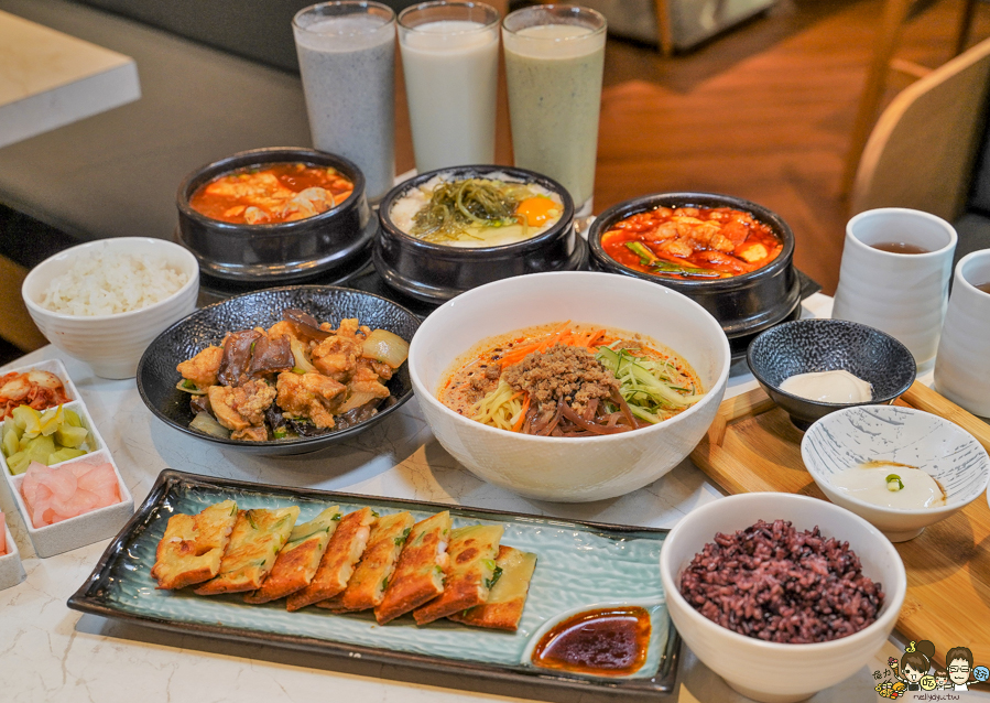 東京純豆腐 高雄第一間 豆腐煲 豆腐 好吃 甜點 聚餐 約會 百貨美食