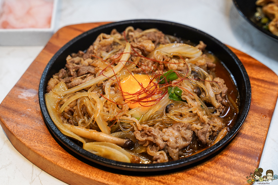 東京純豆腐 高雄第一間 豆腐煲 豆腐 好吃 甜點 聚餐 約會 百貨美食