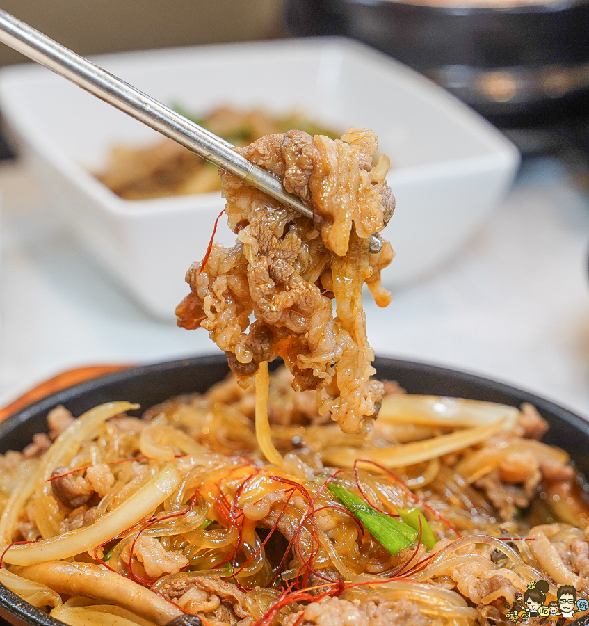 東京純豆腐 高雄第一間 豆腐煲 豆腐 好吃 甜點 聚餐 約會 百貨美食