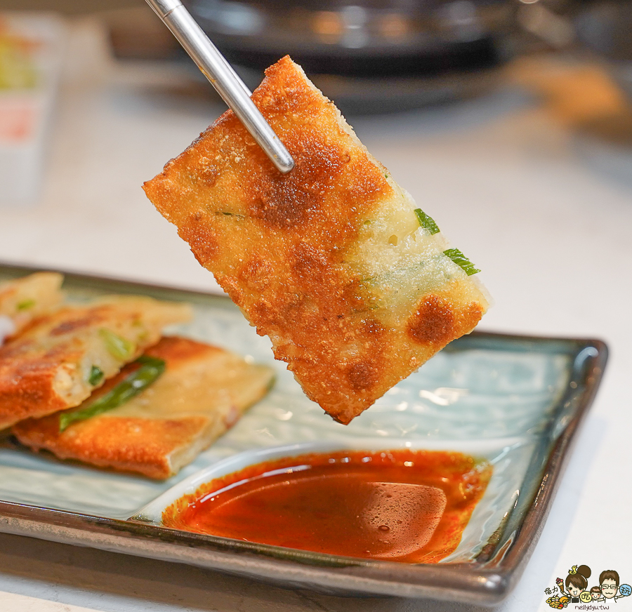 東京純豆腐 高雄第一間 豆腐煲 豆腐 好吃 甜點 聚餐 約會 百貨美食