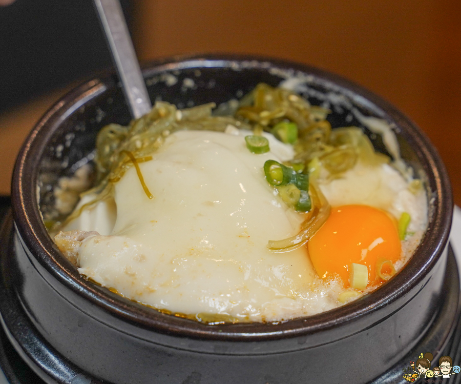 東京純豆腐 高雄第一間 豆腐煲 豆腐 好吃 甜點 聚餐 約會 百貨美食