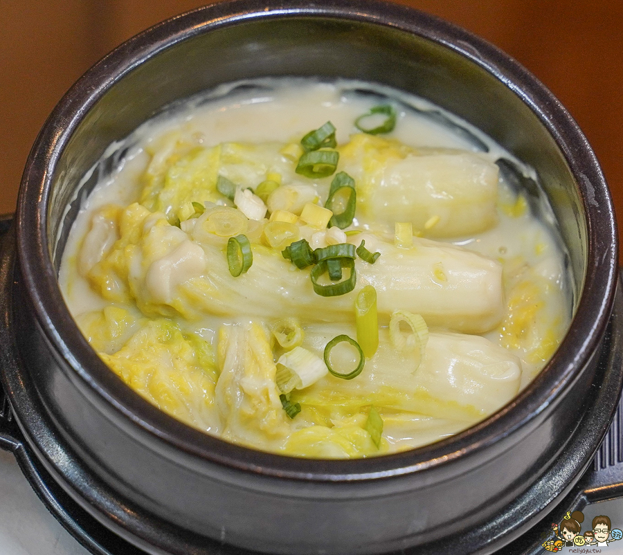 東京純豆腐 高雄第一間 豆腐煲 豆腐 好吃 甜點 聚餐 約會 百貨美食