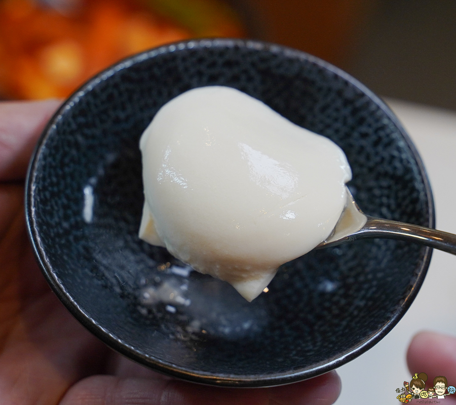 東京純豆腐 高雄第一間 豆腐煲 豆腐 好吃 甜點 聚餐 約會 百貨美食