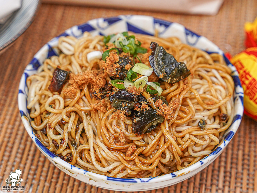 詹姆士 詹麵 拌麵 團購 美食 麵食 乾麵 好吃 必買 伴手禮 親子 麵 推薦 