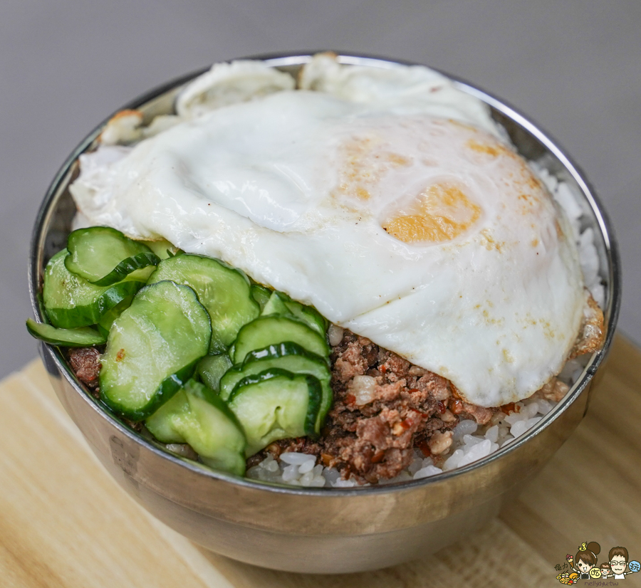 小搞搞 創意 焦糖布丁 創意蛋餅 好吃蛋餅 麵糊蛋餅 鍋燒麵食 麻辣 巷弄 早餐 早午餐