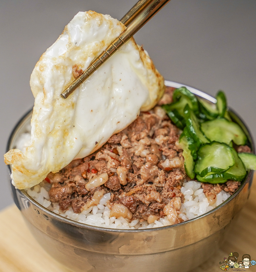 小搞搞 創意 焦糖布丁 創意蛋餅 好吃蛋餅 麵糊蛋餅 鍋燒麵食 麻辣 巷弄 早餐 早午餐