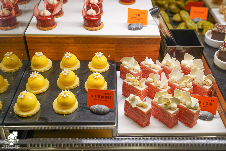 焰牛排館 高雄牛排 牛排館 聚餐 慶生 高樓層 飯店 漢來 必吃 老字號