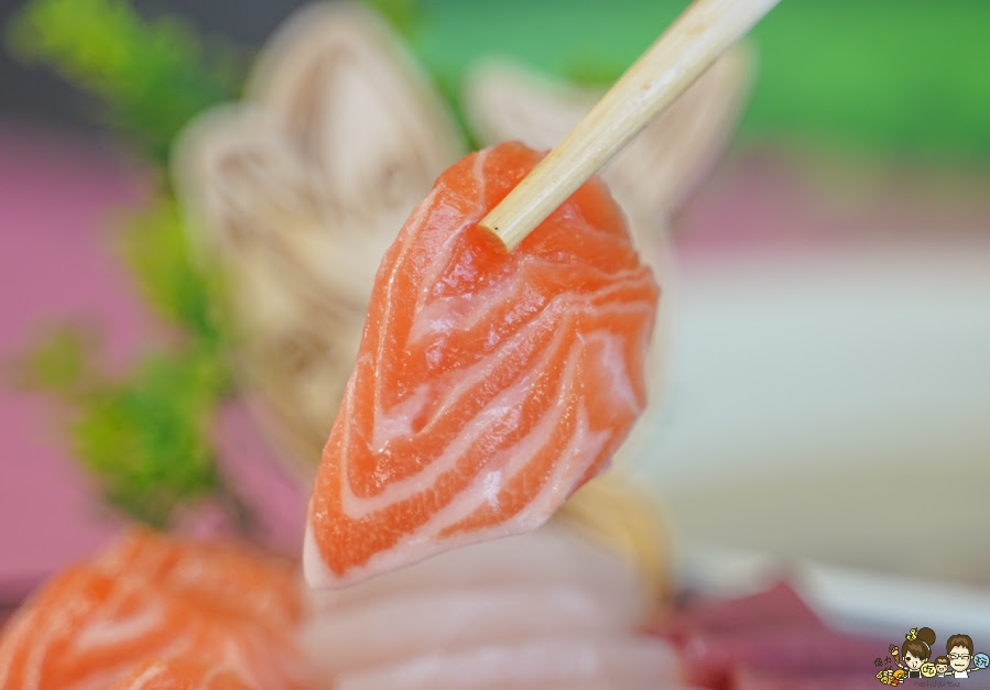 邱家生魚片 墾丁 恆春 百元生魚片 好吃 便宜 必吃 推薦 老店 老字號 