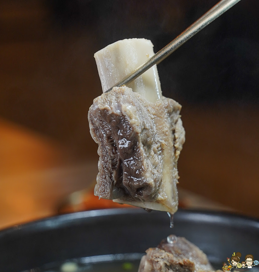 韓式烤肉 韓國料理 石鍋拌飯 牛排骨 湯 聚餐 約會 韓國年糕 韓式美食 水刺床