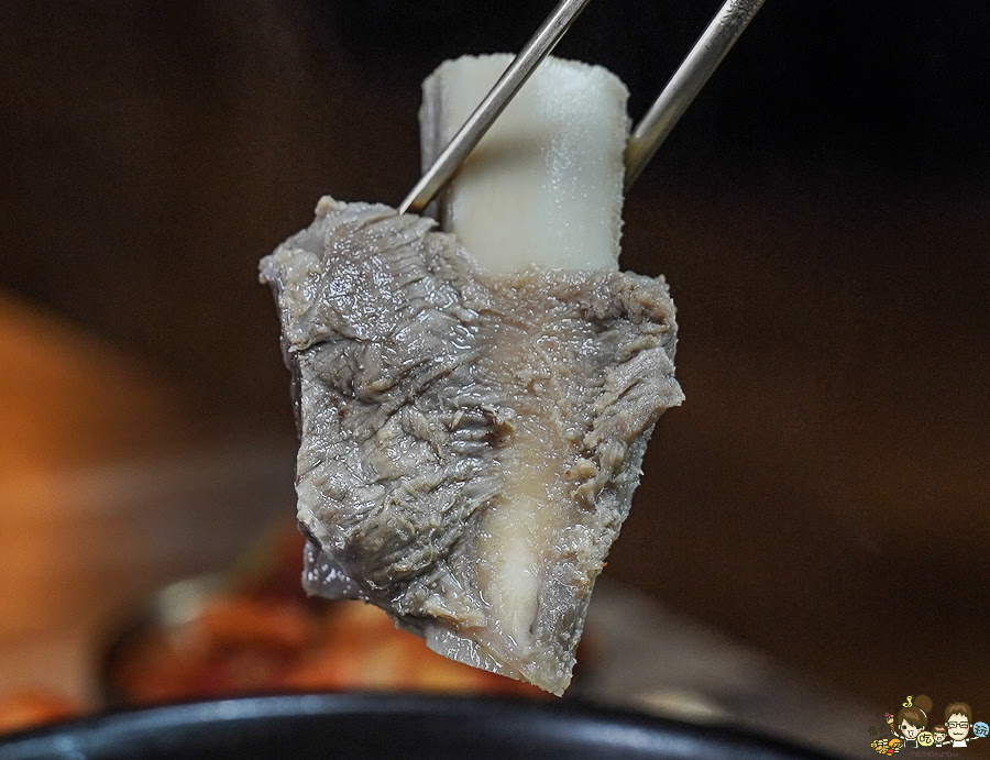 韓式烤肉 韓國料理 石鍋拌飯 牛排骨 湯 聚餐 約會 韓國年糕 韓式美食 水刺床