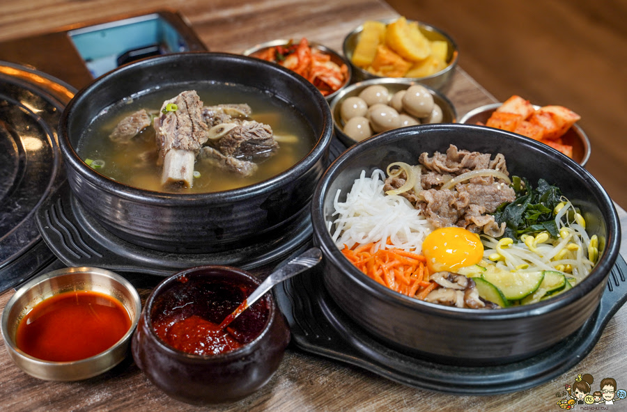 韓式烤肉 韓國料理 石鍋拌飯 牛排骨 湯 聚餐 約會 韓國年糕 韓式美食 水刺床