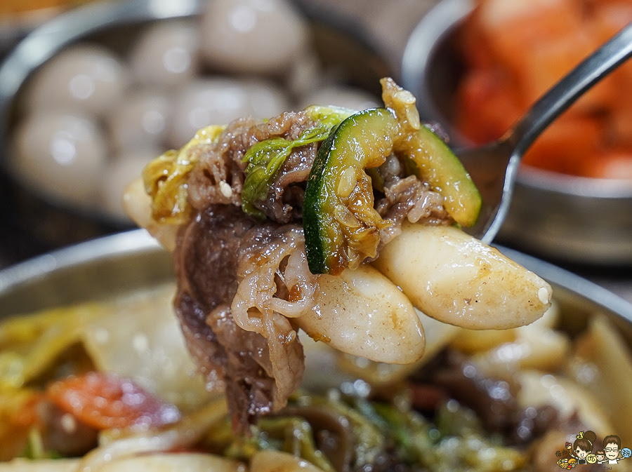 韓式烤肉 韓國料理 石鍋拌飯 牛排骨 湯 聚餐 約會 韓國年糕 韓式美食 水刺床