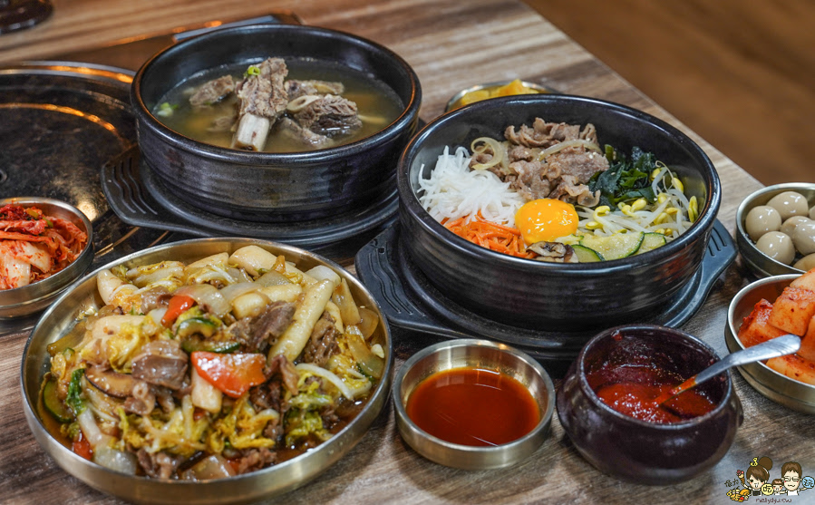 韓式烤肉 韓國料理 石鍋拌飯 牛排骨 湯 聚餐 約會 韓國年糕 韓式美食 水刺床