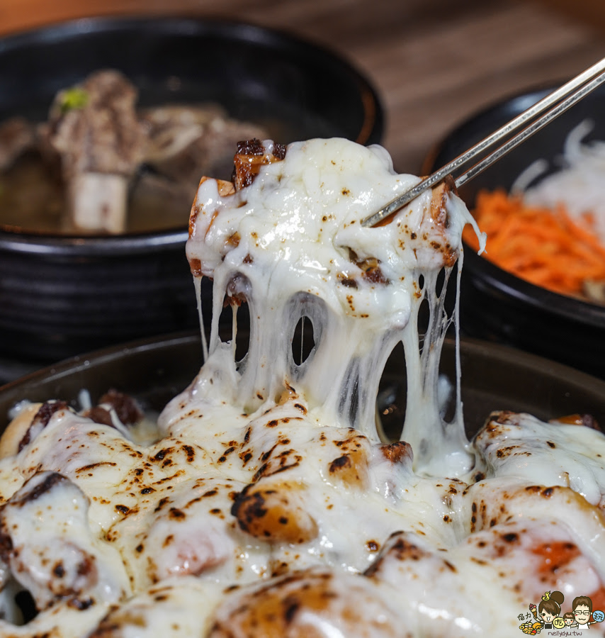 韓式烤肉 韓國料理 石鍋拌飯 牛排骨 湯 聚餐 約會 韓國年糕 韓式美食 水刺床